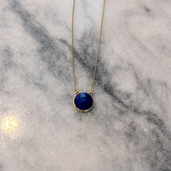 Stella and Dot necklace. Beautiful blue pendant on a dainty chain. - Picture 3 of 5